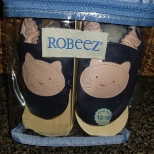 Robeez slipper shoe size 12 to 18m